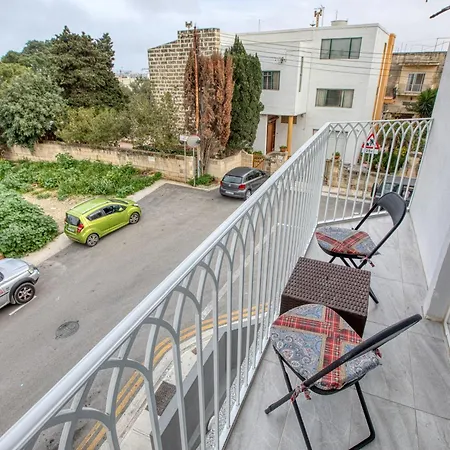 Lägenhet Charming 3br With Views & Wifi In Swieqi By 360 Estates Is-Swieqi