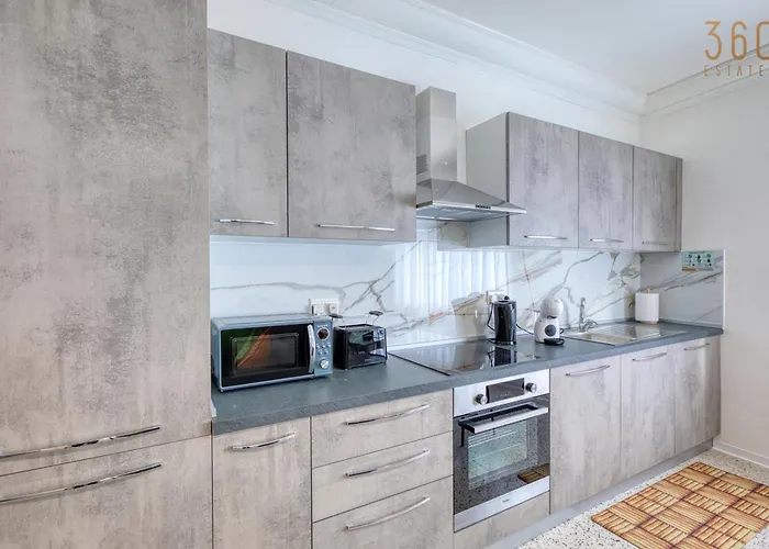 Appartement Charming 3br With Views & Wifi In Swieqi By 360 Estates Is-Swieqi