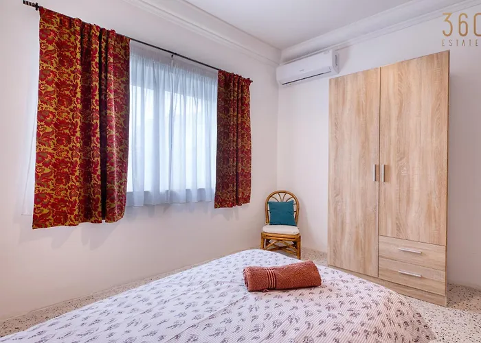 Appartement Charming 3br With Views & Wifi In Swieqi By 360 Estates *
