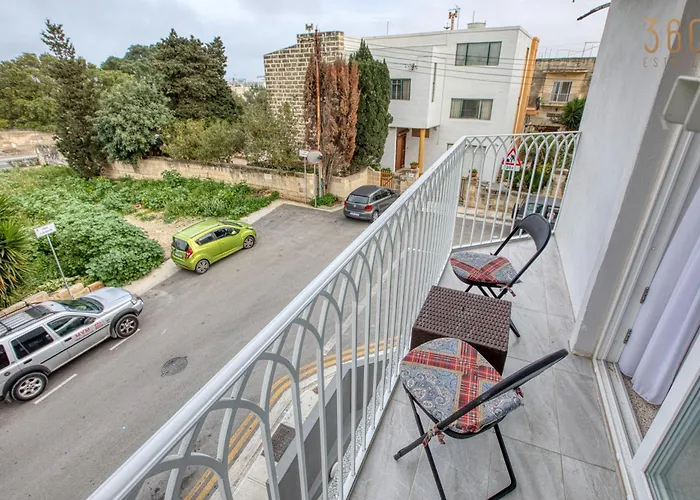 Appartement Charming 3br With Views & Wifi In Swieqi By 360 Estates Is-Swieqi