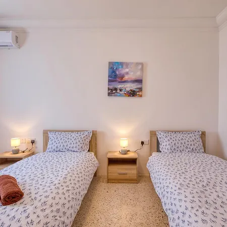 Apartment Charming 3br With Views & Wifi In Swieqi By 360 Estates
