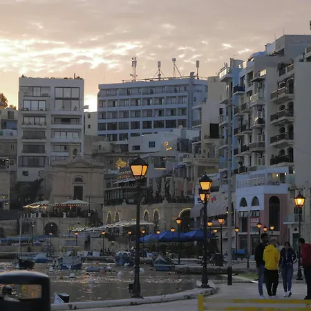 Charming 3br With Views & Wifi In Swieqi By 360 Estates Apartman *