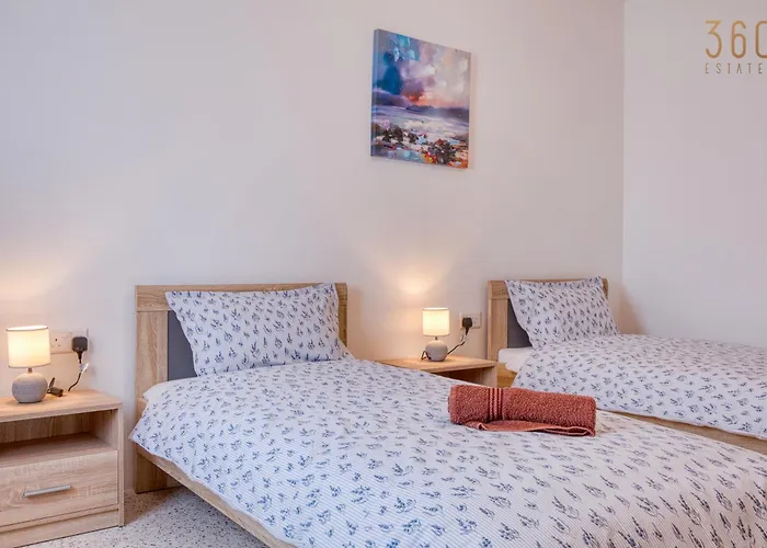 Διαμέρισμα Charming 3br With Views & Wifi In Swieqi By 360 Estates Is-Swieqi