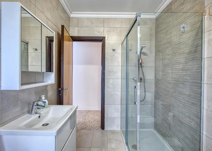 Charming 3br With Views & Wifi In Swieqi By 360 Estates